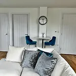 Luxury Northampton Town Centre Apartment