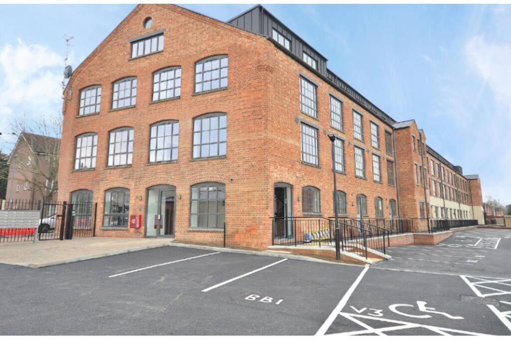 Luxury Town Centre Apartment Northampton